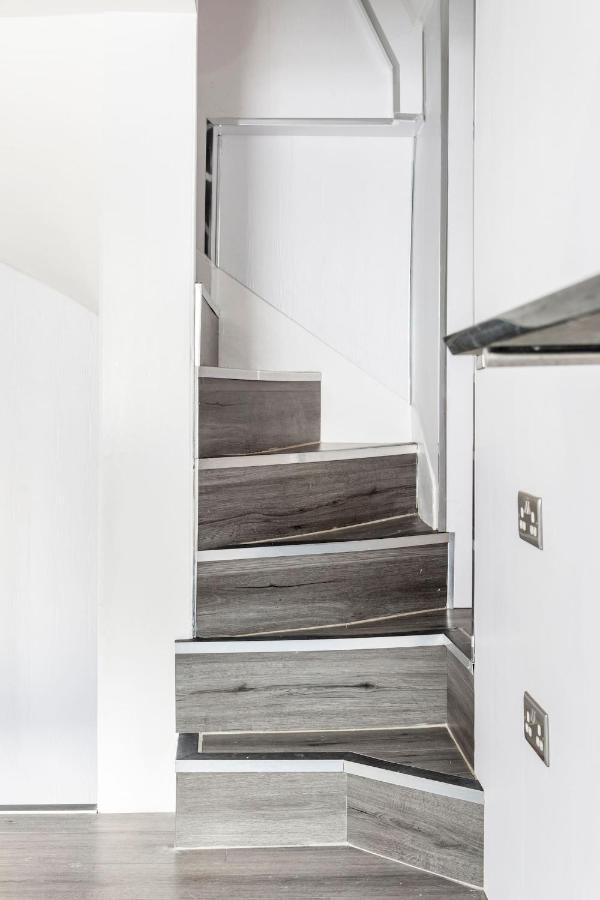 The Secret, Stylish & Spacious En Suite In Blandford Forum, Dorset Exterior foto