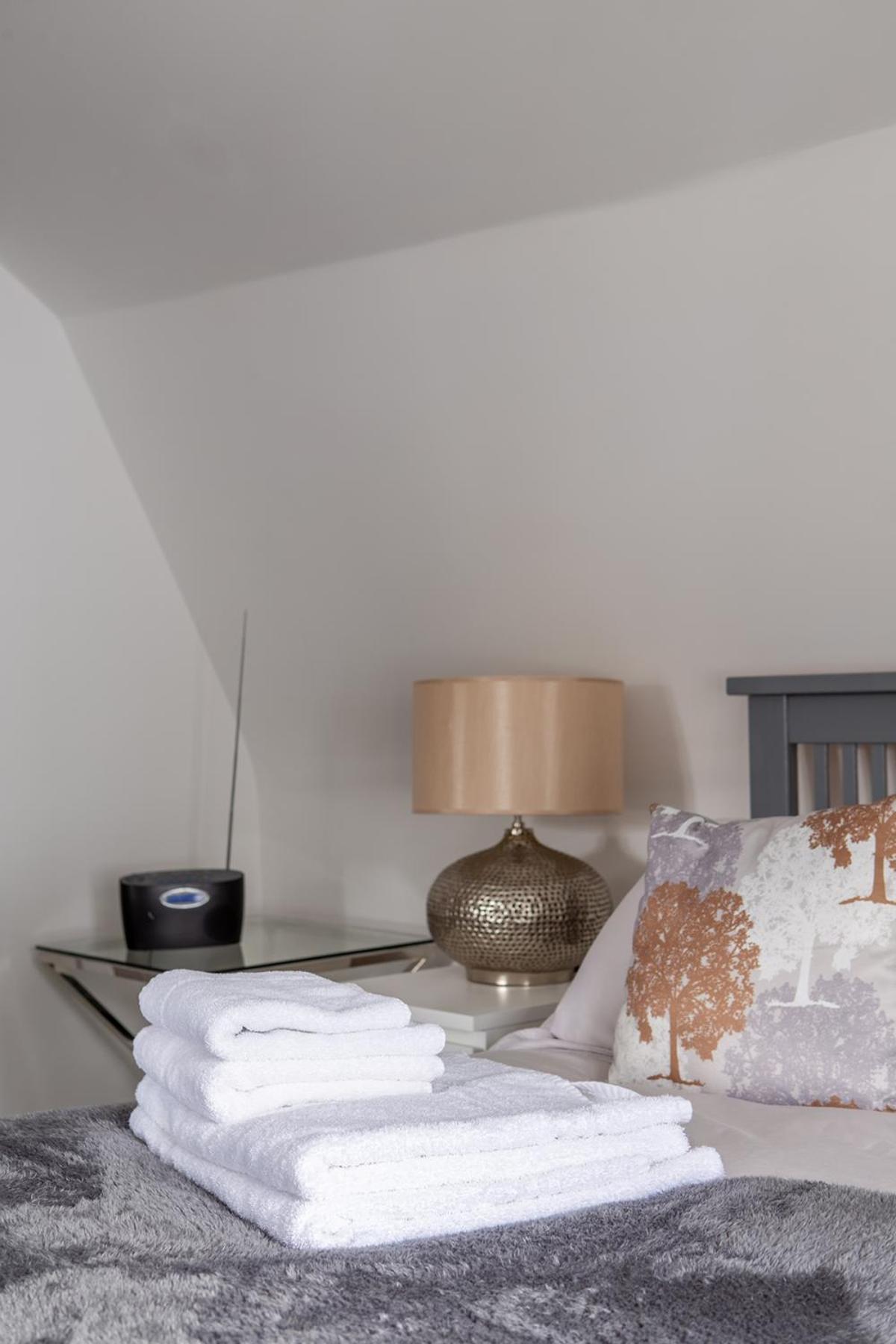 The Secret, Stylish & Spacious En Suite In Blandford Forum, Dorset Exterior foto